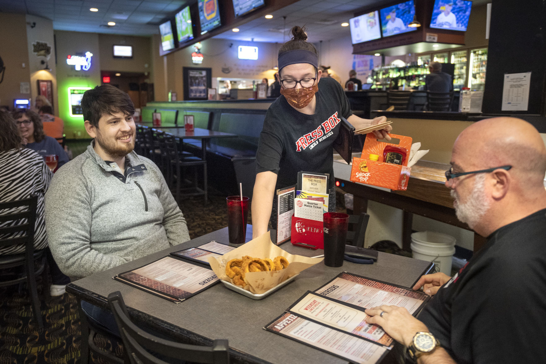 Press Box Bar, 4.28